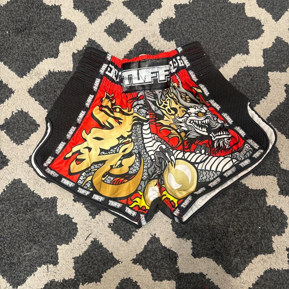 Tuff red black boxing